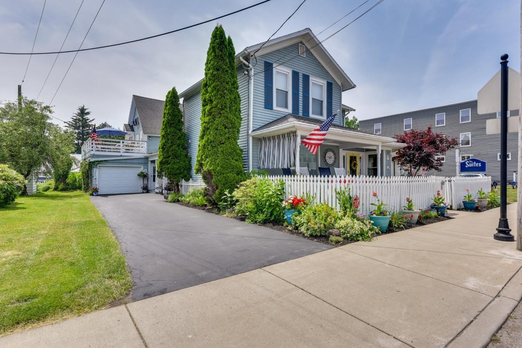 Trendy Chautauqua Lake Vacation Rental! Bemus Point Exterior photo